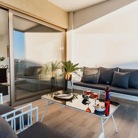 Διαμέρισμα Marvellous Balcony Views From This Vacation Home On Top Of The World All Yours *